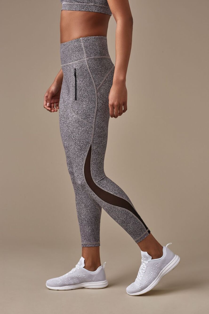 Lululemon Invigorate 7/8 Tight